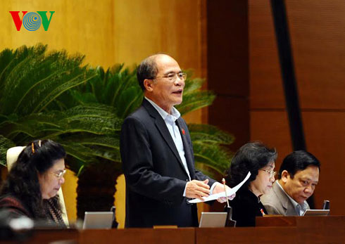 Chủ tịch Quốc hội đề nghị Bộ trưởng Đinh La Thăng "hứa" phải làm