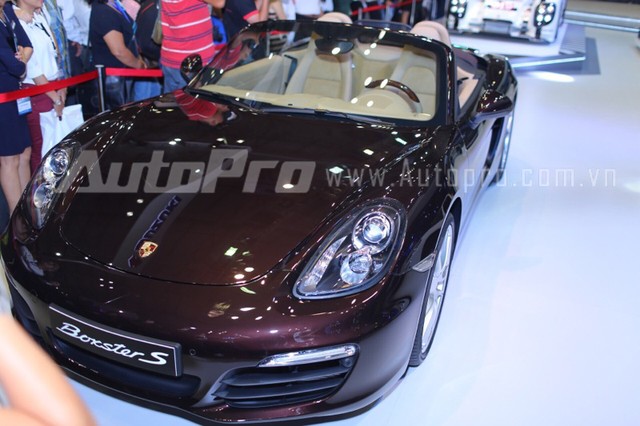   Porsche Boxster S có giá 3,970 tỉ VNĐ