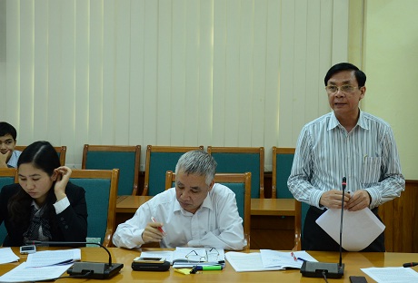 Đồng chí Nguyễn Thế Thịnh, Giám đốc Sở LĐ-TB&XH, Phó trưởng Ban Thường trực Ban Rà soát 23 tỉnh báo cáo tại hội nghị
