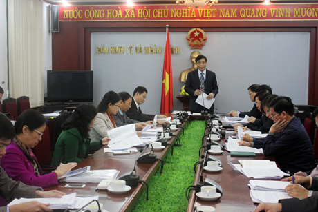 Đồng chí Vũ Ngọc Giao, Ủy viên BTV Tỉnh ủy, Trưởng Ban Kinh tế - Ngân sách HĐND tỉnh kết luận cuộc họp.