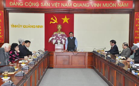 Đồng chí Phạm Minh Chính, Ủy viên Trung ương Đảng, Bí thư Tỉnh ủy phát biểu tại buổi làm việc.