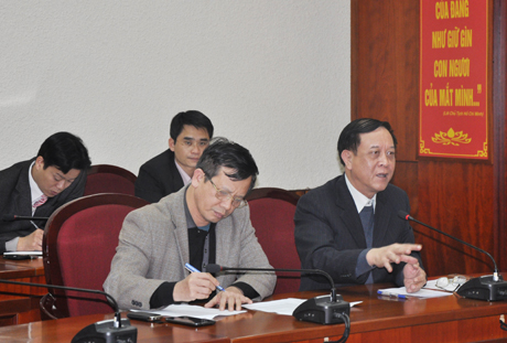  Đồng chí Đỗ Thông, Phó Chủ tịch Thường trực UBND tỉnh phát biểu tại buổi làm việc