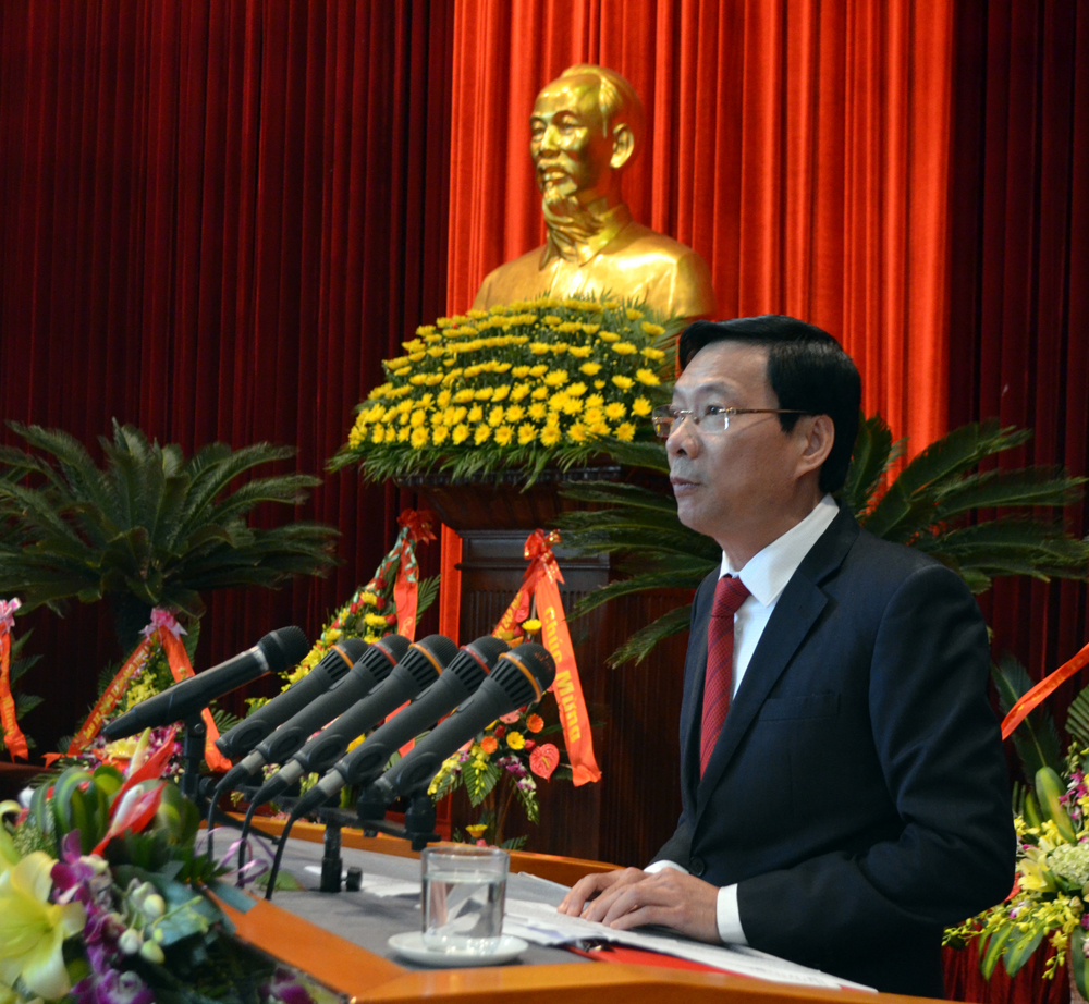 Đồng chí Nguyễn Văn Đọc, Phó Bí thư Tỉnh ủy, Chủ tịch UBND tỉnh phát biểu diễn văn tại Lễ kỷ niệm  