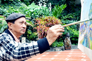 Hoạ sĩ Hoàng Ngọc Châu.