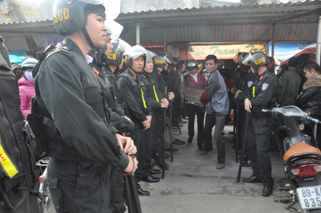 Công an tỉnh bắt đối tượng chống người thi hành công vụ tại chợ Trung tâm Hải Hà cũ