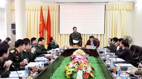 Thượng tướng Nguyễn Thành Cung, Uỷ viên T.Ư Đảng, Thứ trưởng Bộ Quốc phòng thăm, làm việc với Đảng uỷ, Bộ Chỉ huy BĐBP tỉnh về việc thực hiện nhiệm vụ năm 2014.