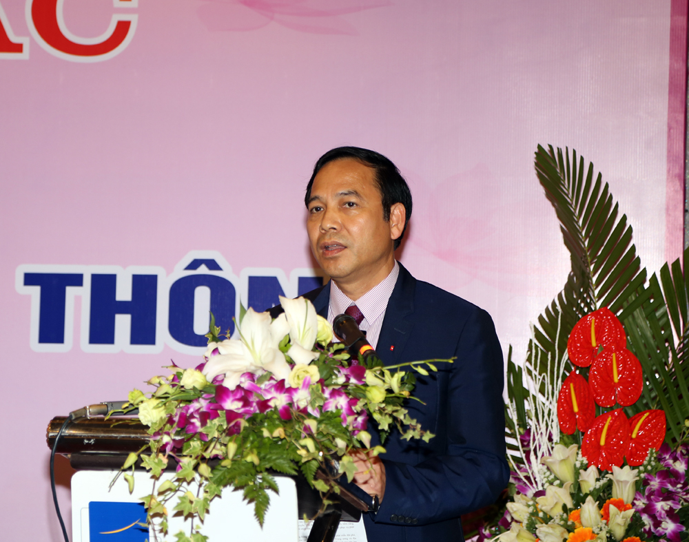 Đồng chí Đặng Huy Hậu, Phó Chủ tịch UBND tỉnh phát biểu tại lễ ký kết