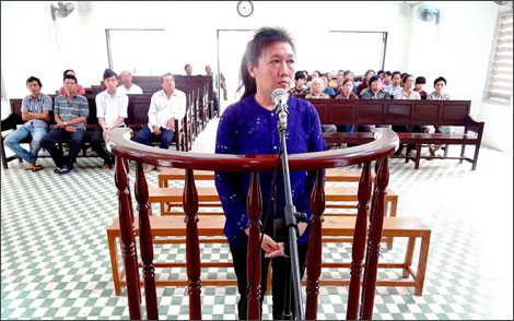 Bị cáo Đặng Thị Hồng Giang tại phiên tòa sơ thẩm