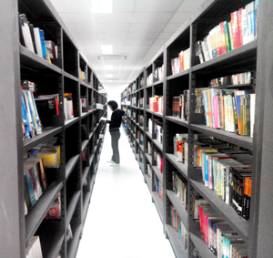 Phòng đọc đa phương tiện của Thư viện tỉnh Quảng Ninh.