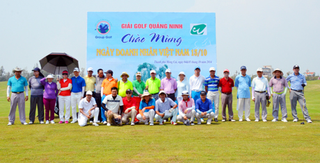 Hội Golf Quảng Ninh tổ chức giải Golf chào mừng Ngày Doanh nhân Việt Nam năm 2014 tại sân Golf Vĩnh Thuận, TP Móng Cái.