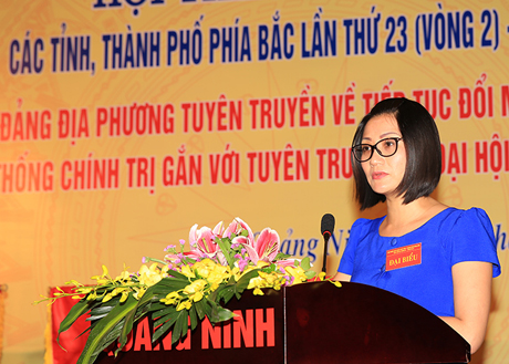 Nhà báo Nguyễn Thị Tuyết Lan, Phó Tổng Biên tập Báo Điện Biên Phủ
