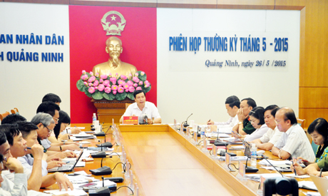Phiên họp diễn ra dưới sự chủ trì của đồng chí Nguyễn Đức Long, Chủ tịch UBND tỉnh.
