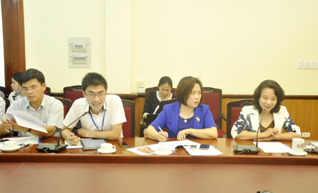 Đồng chí Vũ Thị Thu Thuỷ, Phó Chủ tịch UBND tỉnh phát biểu kết luận tại cuộc họp.