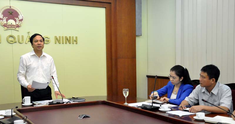 Đồng chí Đặng Huy Hậu, Phó Chủ tịch UBND tỉnh Quảng Ninh phát biểu kết luận cuộc họp