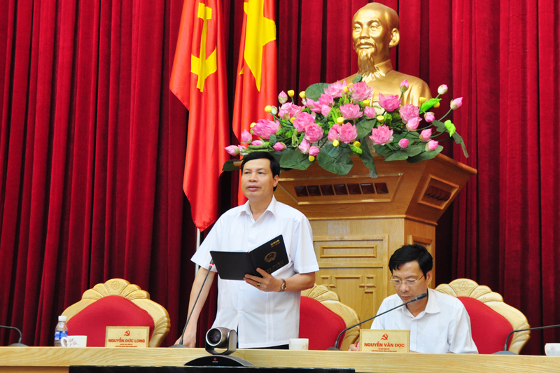 Phó Bí thư Tỉnh ủy, Chủ tịch UBND tỉnh Nguyễn Đức Long phát biểu tại hội nghị.