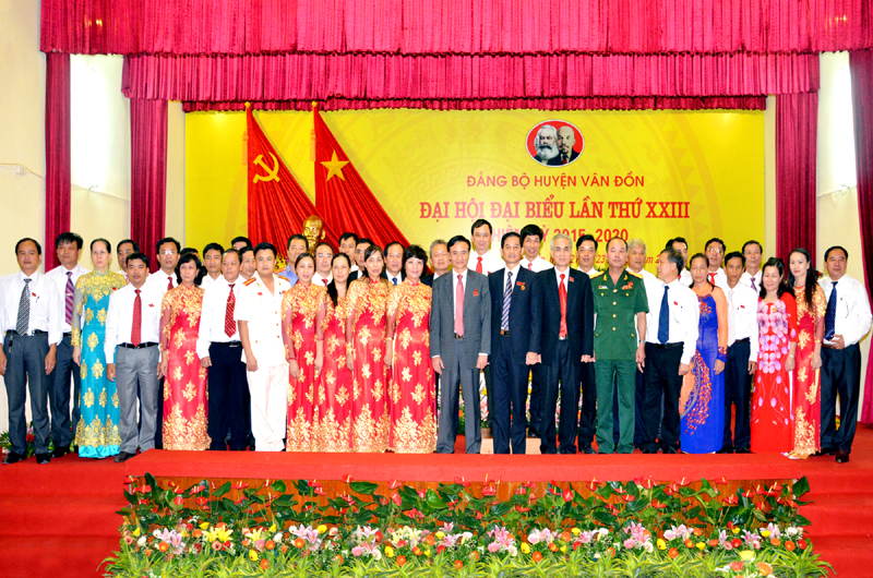 Đại hội đại biểu Đảng bộ huyện Vân Đồn lần thứ XXIII thành công tốt đẹp