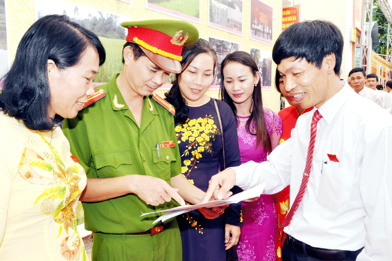 Hình ảnh Đại hội Đảng bộ huyện Vân Đồn
