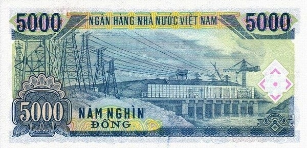 Trên tờ 5000 đồng là Nhà máy Thủy điện Trị An, được xây dựng trên sông Đồng Nai. Nhà máy được hỗ trợ về tài chính và công nghệ của Liên Xô từ năm 1984, khánh thành và đưa vào sử dụng năm 1991.