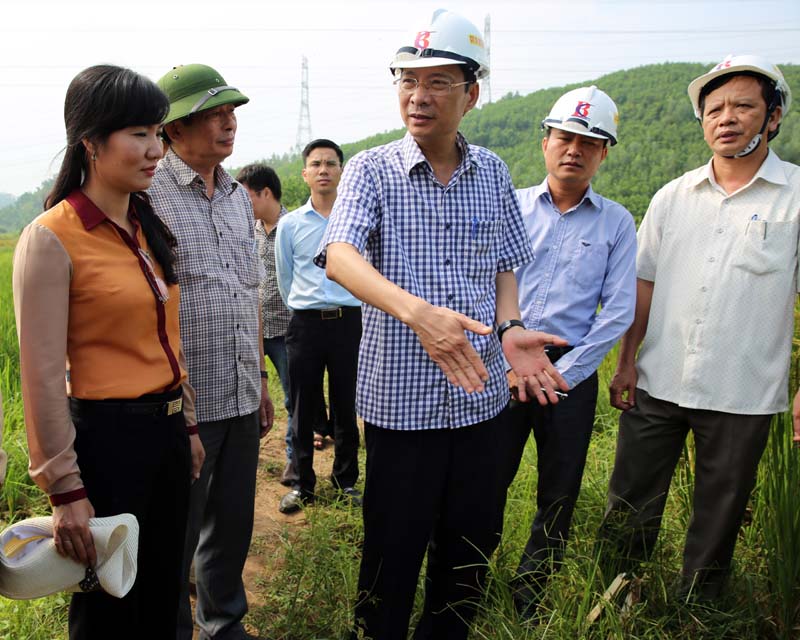 Bí thư Tỉnh ủy Nguyễn Văn Đọc yêu cầu huyện Hoành Bồ bố trí cán bộ trực tiếp chỉ đạo công tác GPMB phục vụ dự án cao tốc Hạ Long- Vân Đồn.
