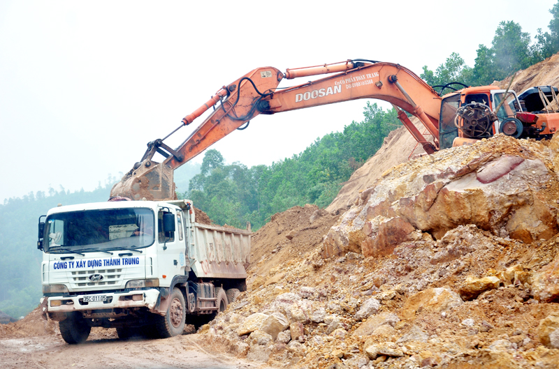 Huyện Vân Đồn: Đưa nghị quyết vào cuộc sống