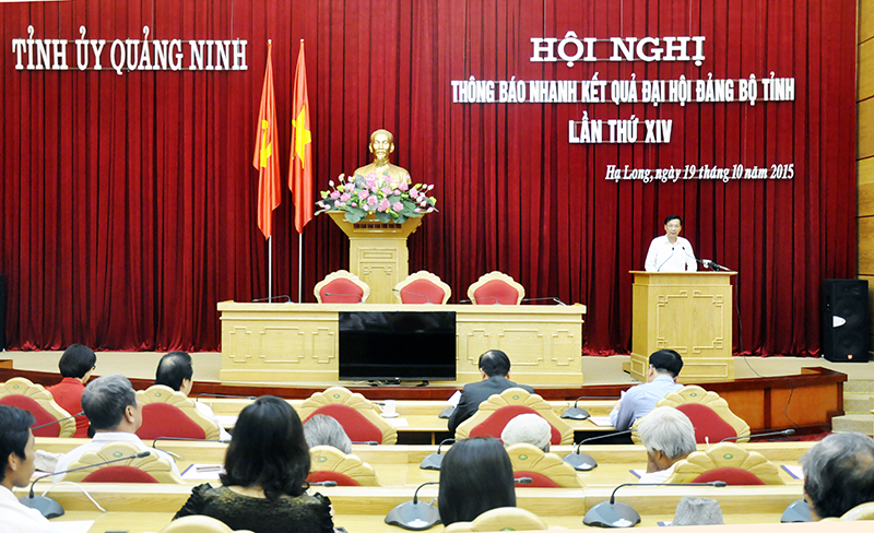 Đồng chí Nguyễn Văn Đọc, Bí thư Tỉnh ủy, Chủ tịch HĐND tỉnh phát biểu tại Hội nghị.
