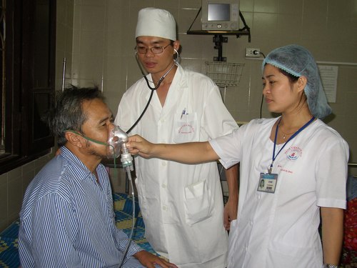 Khoảng 4% dân số nước ta bị hen phế quản. Ảnh: BV.