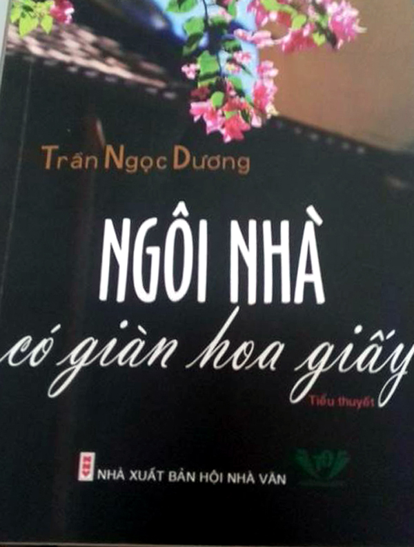 Trang bìa tiểu thuyết.