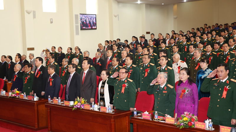 Lãnh đạo Đảng, Nhà nước, Quân đội, tỉnh Quảng Ninh và các đại biểu tham dự buổi lễ.