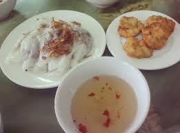 Bánh cuốn chả mực - nét riêng bánh cuốn Hạ Long.jpg