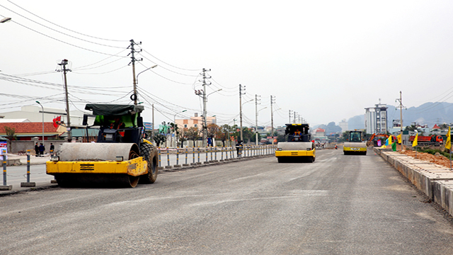 Khí thế lao động, sản xuất đầu xuân trên các công trình trọng điểm