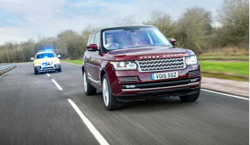 Jaguar Land Rover đang nghiên cứu công nghệ xe tự lái tốt hơn trong tương lai.