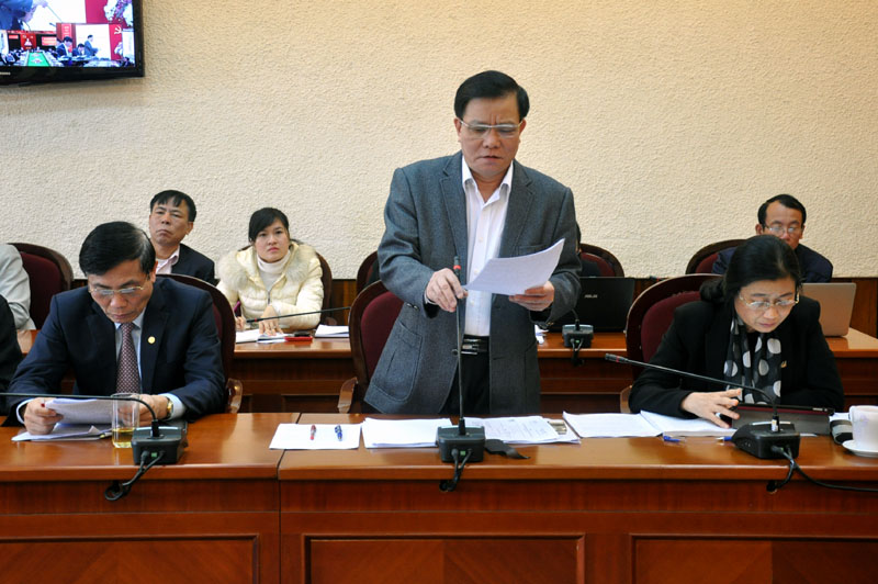 Đồng chí Nguyễn Như Hiền, Phó Chủ tịch Thường trực HĐND tỉnh phát biểu tham gia vào kết quả thực hiện bước 1 công tác bầu cử