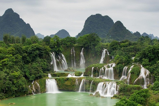Ban Gioc Waterfall in Cao Bang