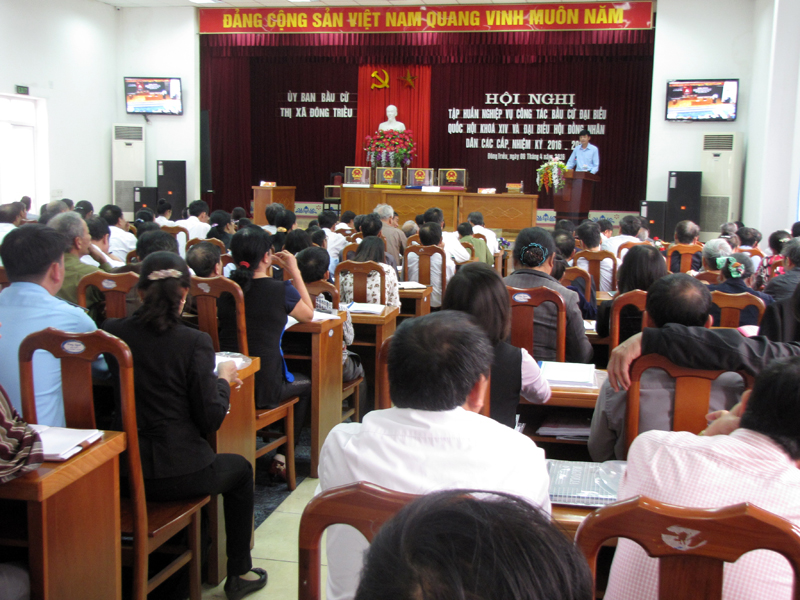 TX Đông Triều tập huấn nghiệp vụ công tác bầu cử