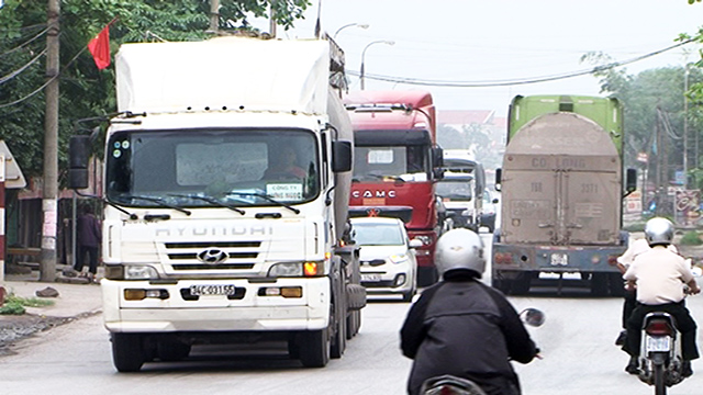 Gia tăng phương tiện, tuyến đường Đông Triều - Uông Bí thường xuyên ách tắc