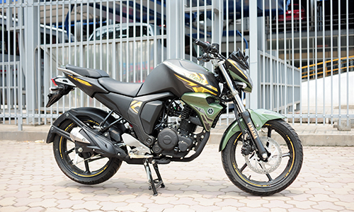 Yamaha FZ-S Version 2.0 Matt Green Edition 2016 đầu tiên ở Hà Nội. >>Ảnh chi tiết.