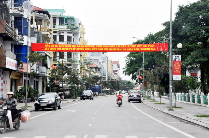 Một tuyến phố ở phường Hoà Lạc mới được chỉnh trang, đảm bảo xanh, sạch, đẹp.