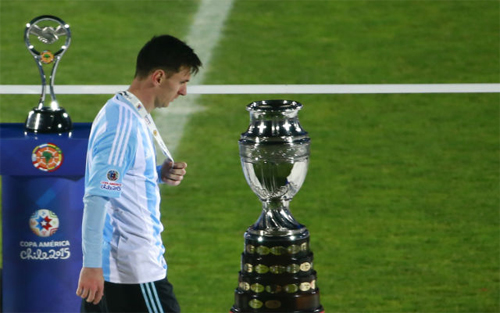 Thế hệ các cầu thủ tài năng Argentina hiện nay luôn tỏ ra vô duyên ở những trận đấu quyết định danh hiệu.