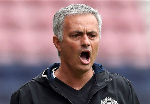 Mourinho muốn đưa Man Utd trở lại đỉnh cao. Ảnh: Reuters