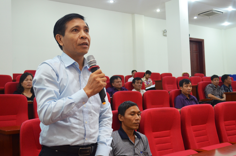 Ông Nguyễn Đức Thanh, Giám đốc Ngân hàng SHB Uông Bí phát biểu tại hội nghị