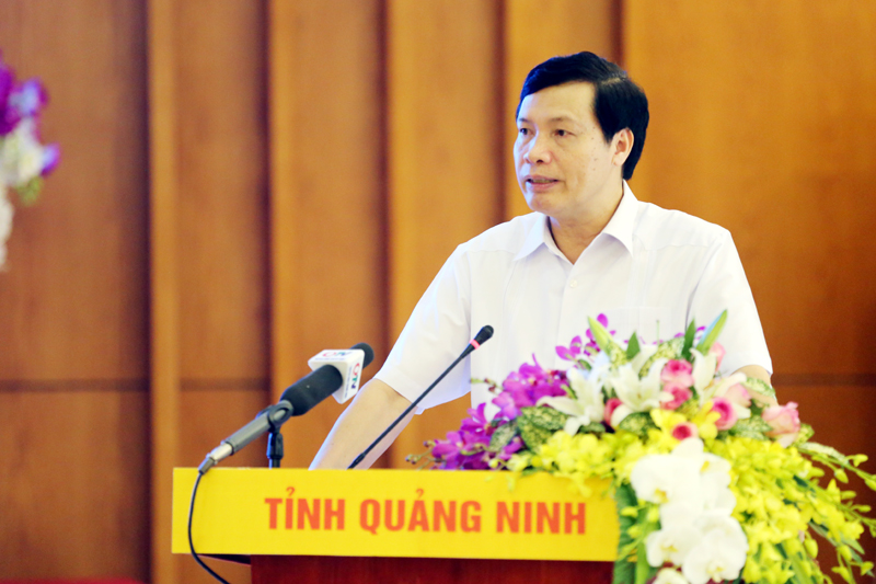 Đồng chí Nguyễn Đức Long, Phó Bí thư Tỉnh ủy, Chủ tịch UBND tỉnh phát biểu khai mạc hội nghị.