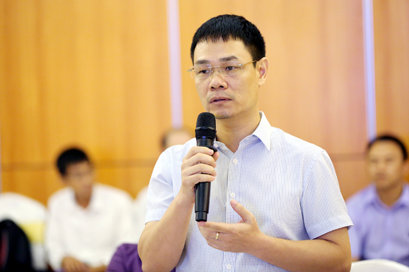 Ông Lưu Phúc Bình Giám đốc Công ty Vàng Bạc đã quý Hạ Long kiến nghị về các chính sách hỗ trợ cho doanh nghiệp vừa và nhỏ