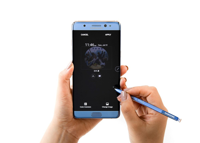 Galaxy Note7 mang tới người dùng nhiều trải nghiệm công nghệ mới hấp dẫn.
