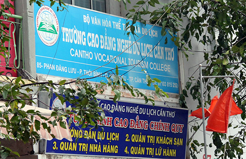 Bằng các thủ đoạn gian dối, kế toán trưởng trường du lịch rút ruột hơn 7 tỷ đồng. Ảnh: Cửu Long