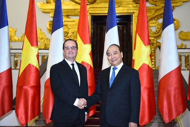  Tổng thống Pháp Hollande hội kiến với Thủ tướng Nguyễn Xuân Phúc tại Văn phòng Chính phủ. Ảnh: Giang Huy.