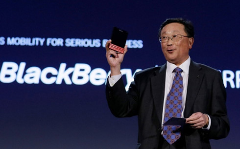 BlackBerry sẽ thuê công ty ngoài sản xuất thiết bị và sống nhờ mảng phần mềm, dịch vụ. (Ảnh minh họa: KT)