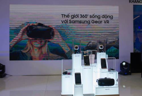 Galaxy Gear 360 sẽ được bán ra vào cuối tháng 10 này tại Việt Nam.