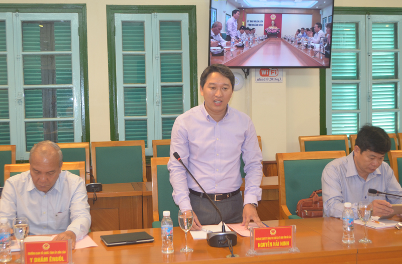 đồng chí Nguyễn Hải Ninh, Phó Chủ tịch Thường trực UBND tỉnh Đắk Lắk đã đánh giá cao những kết quả Quảng Ninh đã đạt được trong việc xây dựng Ban Xúc tiến và hỗ trợ đầu tư và cơ chế, chính sách thu hút vốn đầu tư xã hội ngoài ngân sách; mô hình Trung tâm hành hính công; chính quyền điện tử.