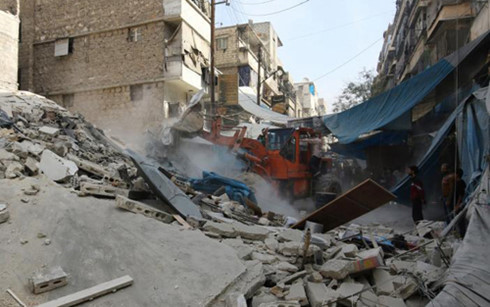 Một góc Aleppo trở thành đống đổ nát sau cuộc giao tranh. (ảnh: AFP).