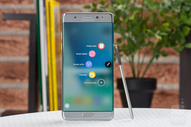 Samsung có thể sẽ đưa ra những ưu đãi dành cho người dùng sở hữu Galaxy Note7 khi mua Galaxy S8 hoặc Galaxy Note8 (Ảnh minh họa)